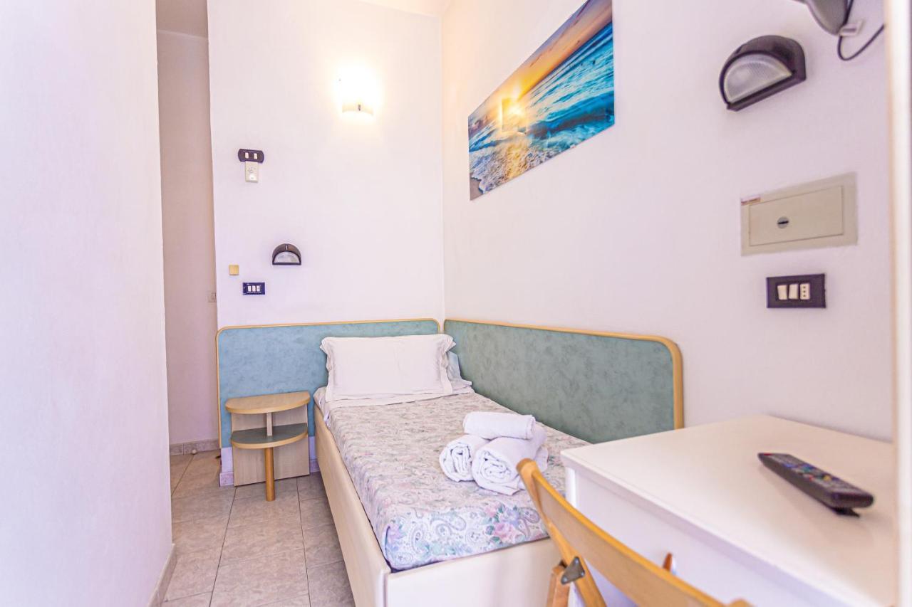 Hotel Continental Bellaria-Igea Marina Zewnętrze zdjęcie