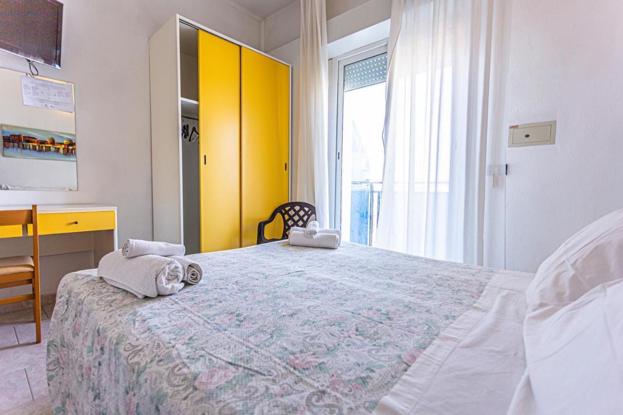 Hotel Continental Bellaria-Igea Marina Zewnętrze zdjęcie